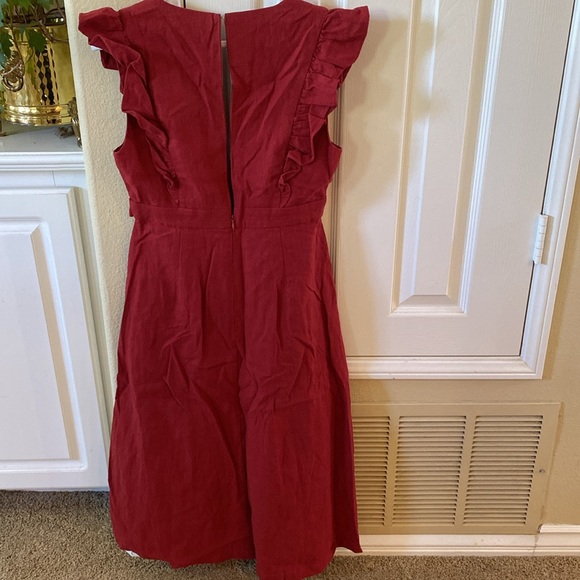 Elegant Red Ruffle Dress new w tags - Picture 5 of 5